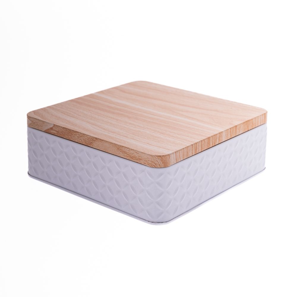 84439 ΛΕΥΚΟ ΜΕΤΑΛΛΙΚΟ ΚΟΥΤΙ 17x17x6EK - Image 1